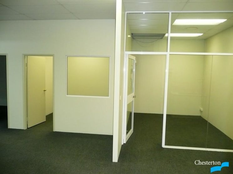 Click to view all images West End QLD 4101 - Image 3