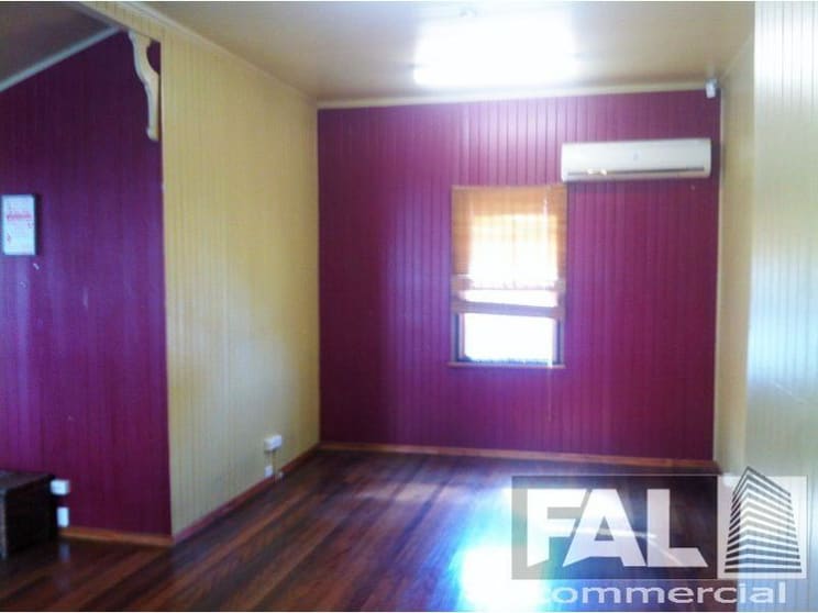 Click to view all images 34 Berwick Street Fortitude Valley QLD 4006 - Image 3