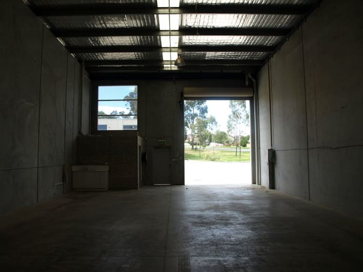 Click to view all images 2/610 Great Western Highway Girraween NSW 2145 - Image 2