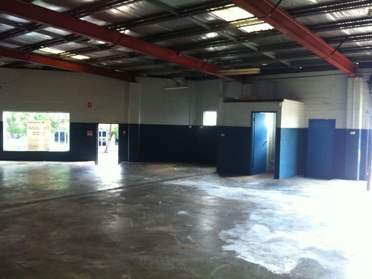 Click to view all images 5/12 Foundry Street Toowoomba City QLD 4350 - Image 3