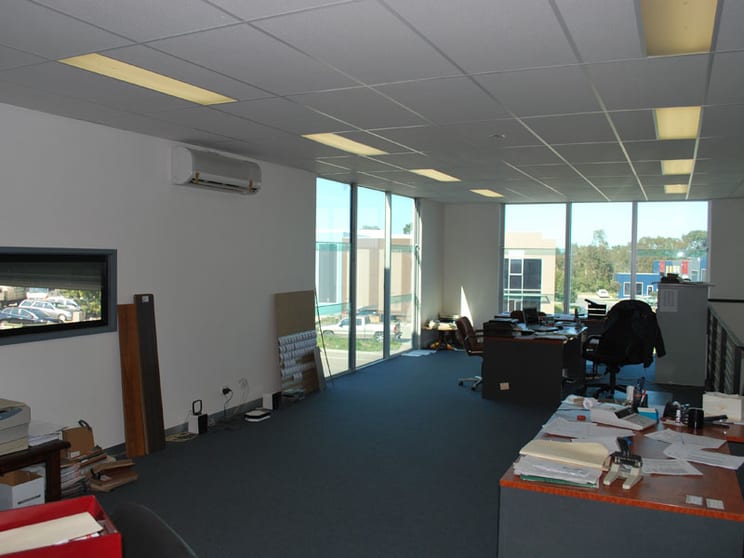 Click to view all images 84 Wedgewood Road Hallam VIC 3803 - Image 3