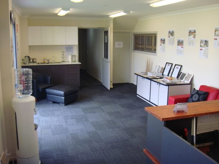 Click to view all images 412 Anzac Avenue Toowoomba QLD 4350 - Image 2