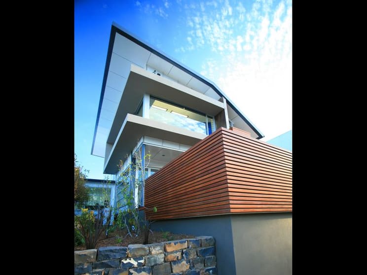 Click to view all images 2A Taylor Street Toowoomba City QLD 4350 - Image 2