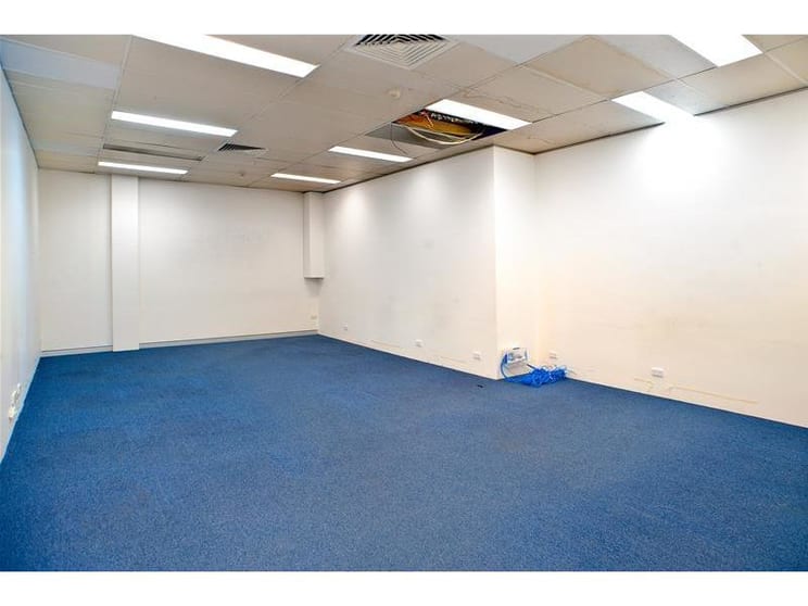 5/134 Burwood Road Burwood NSW 2134 - Image 3