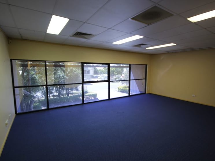 1/12 Booran Drive Woodridge QLD 4114 - Image 3