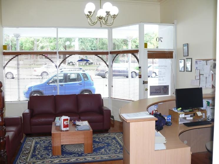 Click to view all images 70 Mount Street Heidelberg VIC 3084 - Image 3