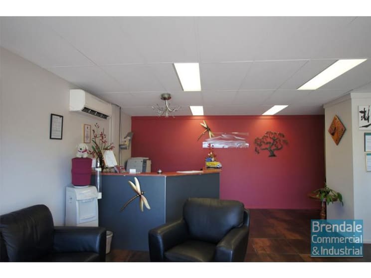 Click to view all images Strathpine QLD 4500 - Image 2