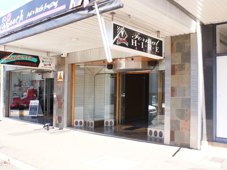 Click to view all images Rear Secti/457 Ruthven Street Toowoomba City QLD 4350 - Image 1