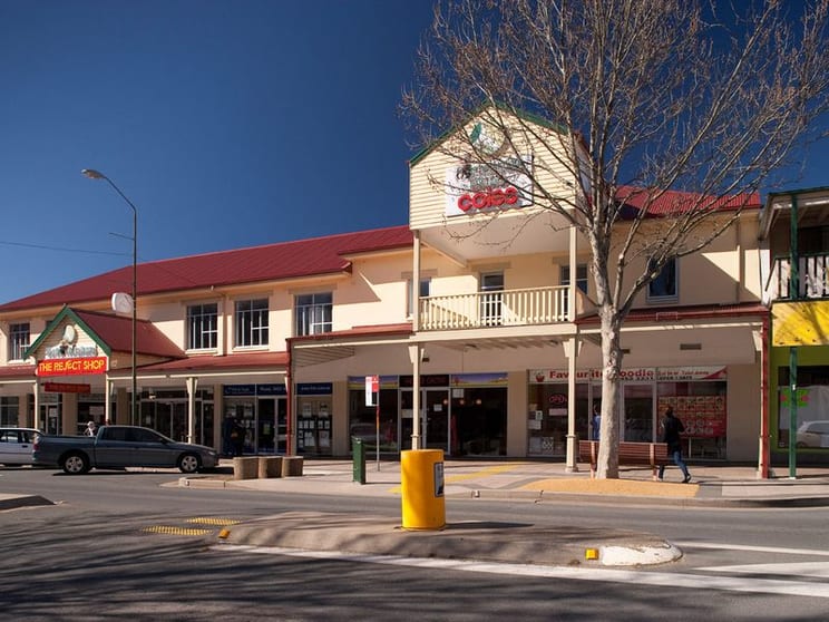 Click to view all images 11/114 Sharp Street Cooma NSW 2630 - Image 1