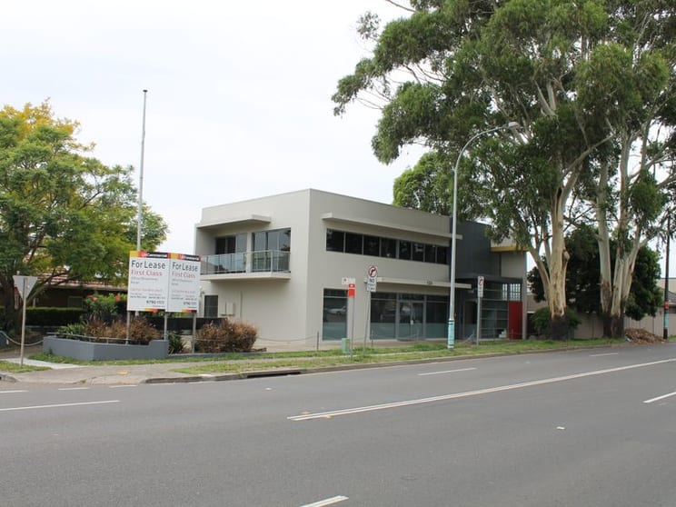 Click to view all images 128 O'Riordan Street Mascot NSW 2020 - Image 1