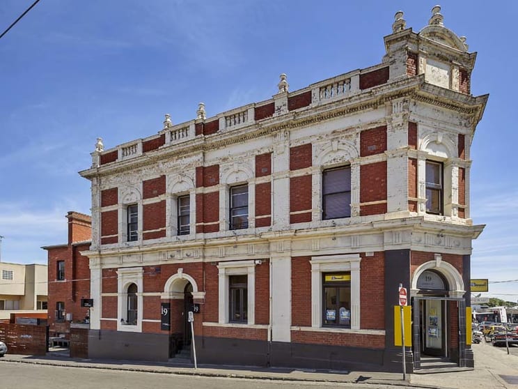 1/17 Grey Street St Kilda VIC 3182 - Image 2