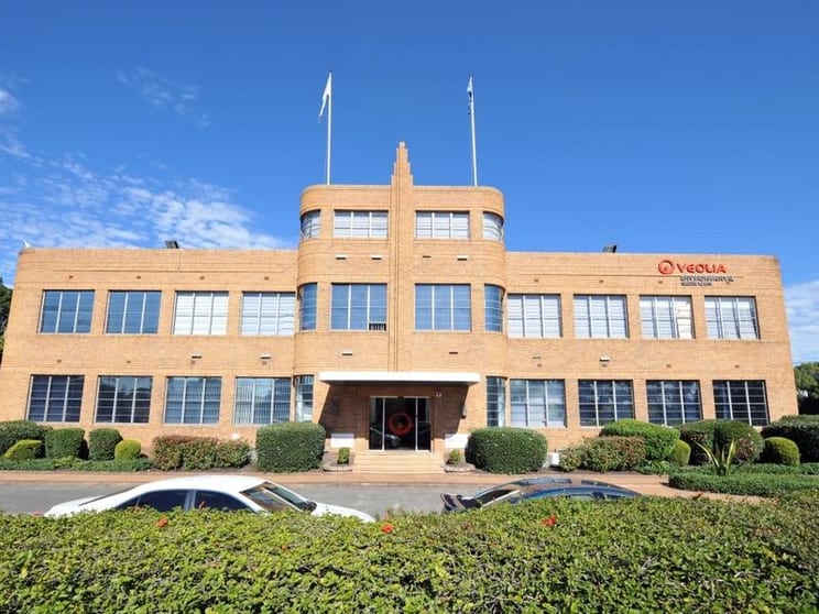 Click to view all images 1-3 Unwin Street Rosehill NSW 2142 - Image 1