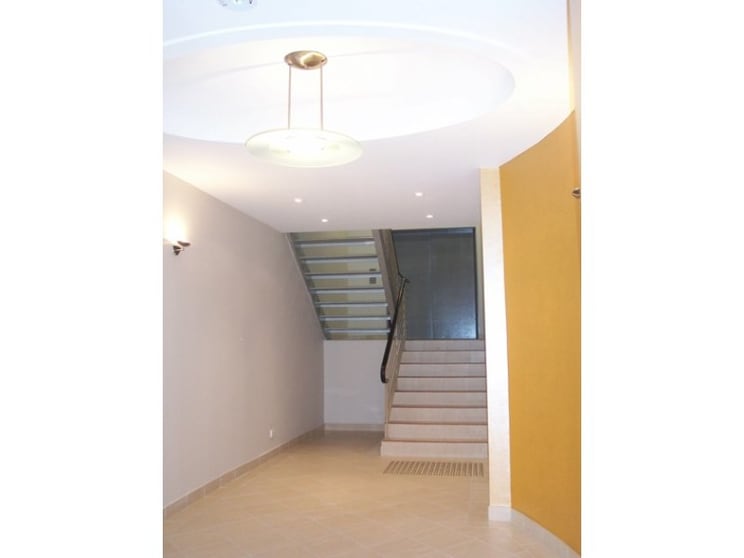 Click to view all images 2/58- 62 Kippax Street Surry Hills NSW 2010 - Image 3