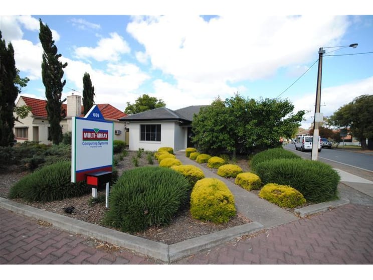 Click to view all images (Front office portion) 669 Marion Road Ascot Park SA 5043 - Image 2