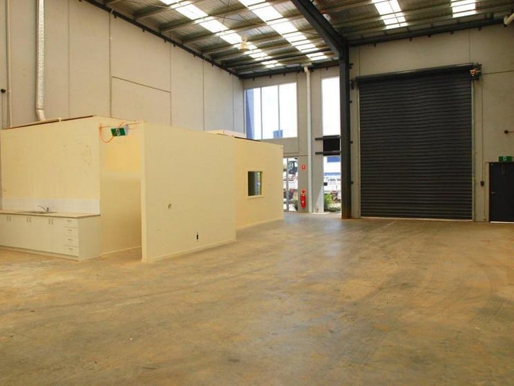 Click to view all images 8/50 Princes Highway Dandenong VIC 3175 - Image 3