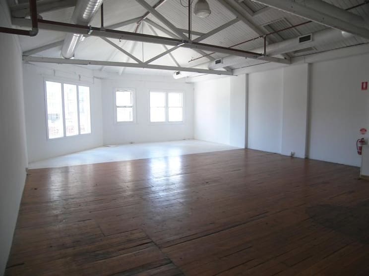 Click to view all images 25 Wellington Street Chippendale NSW 2008 - Image 1