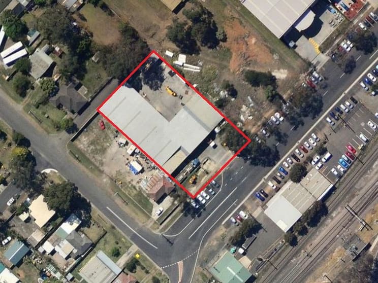 Click to view all images 63 Stanley Road Ingleburn NSW 2565 - Image 1