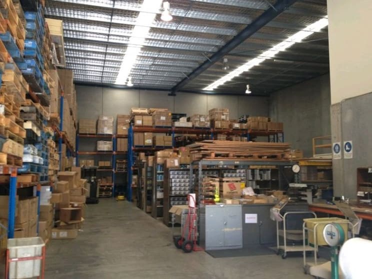 Click to view all images 3/10 Boden Road Seven Hills NSW 2147 - Image 2