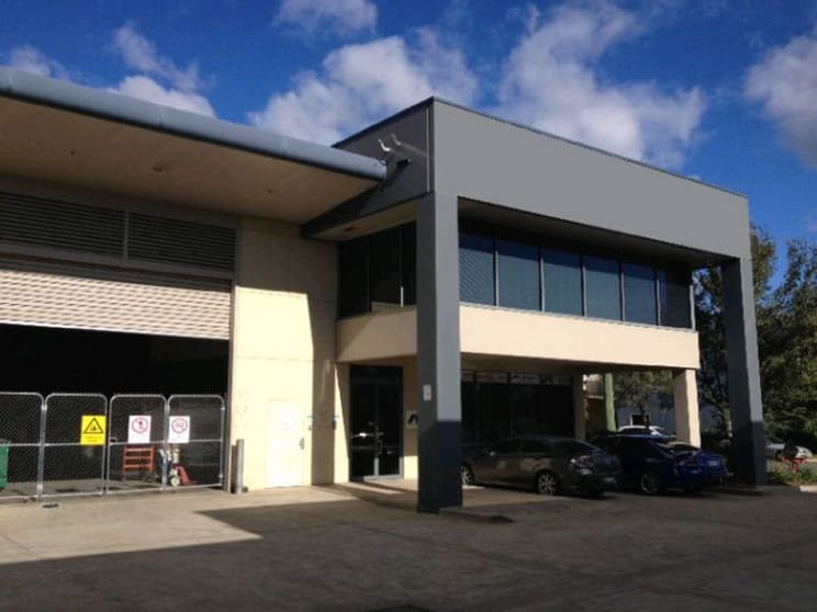 Click to view all images 3/10 Boden Road Seven Hills NSW 2147 - Image 3