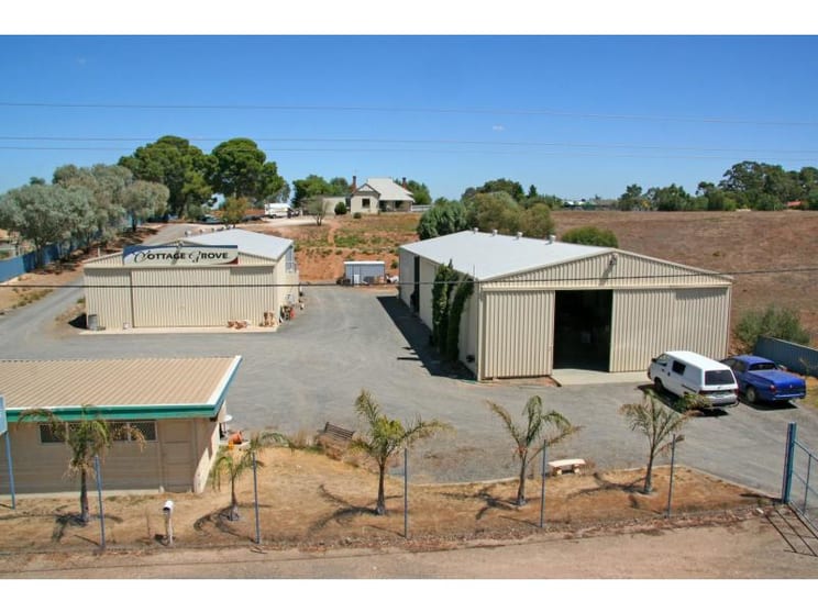 Click to view all images B/8 Kelly Road Willaston SA 5118 - Image 2