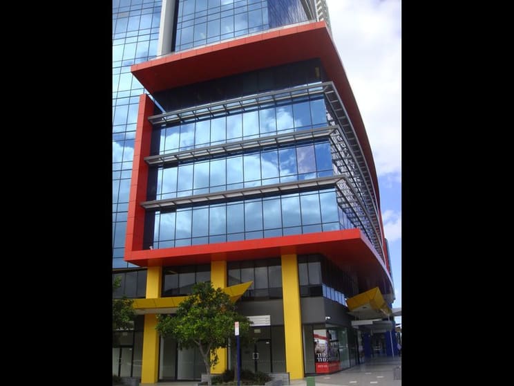 Click to view all images Southport QLD 4215 - Image 2