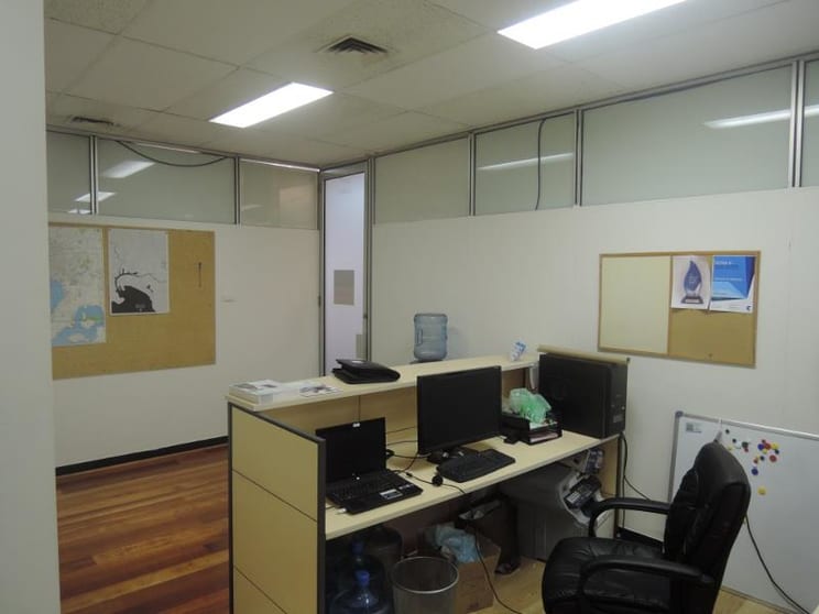 Click to view all images Suite 5, 337A Lennox Street Richmond VIC 3121 - Image 2