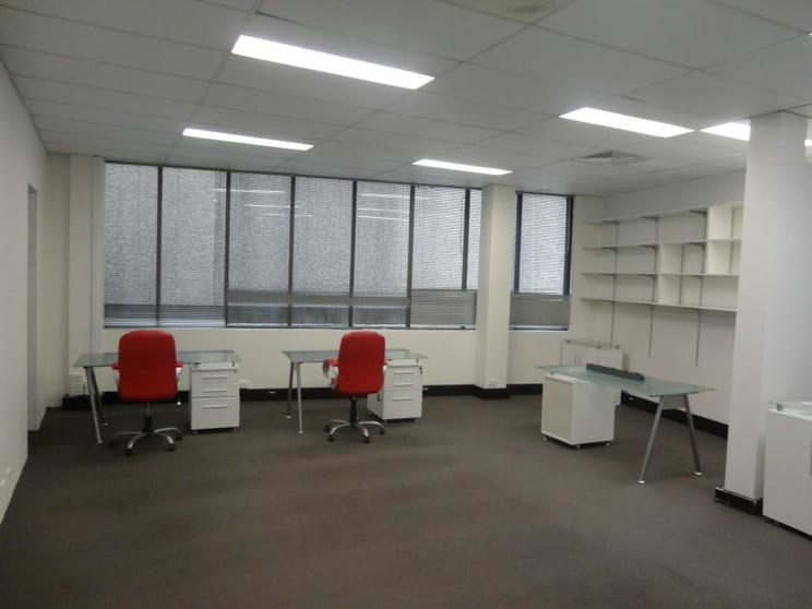 Click to view all images 2/1 Transvaal Avenue Double Bay NSW 2028 - Image 2