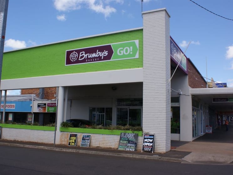 Click to view all images 320 Ruthven Street Toowoomba City QLD 4350 - Image 2