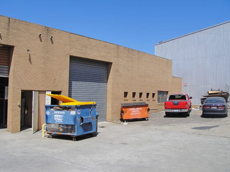 Click to view all images 317 Pascoe Vale Road Essendon VIC 3040 - Image 2
