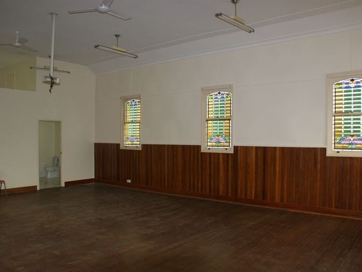 Click to view all images 114 North Street North Toowoomba QLD 4350 - Image 2