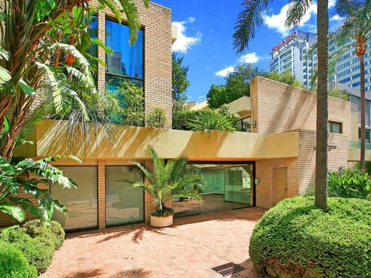 Click to view all images 20 Cliff Street Milsons Point NSW 2061 - Image 1