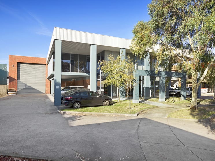 2 - 4 Burleigh Court Nunawading VIC 3131 - Image 2
