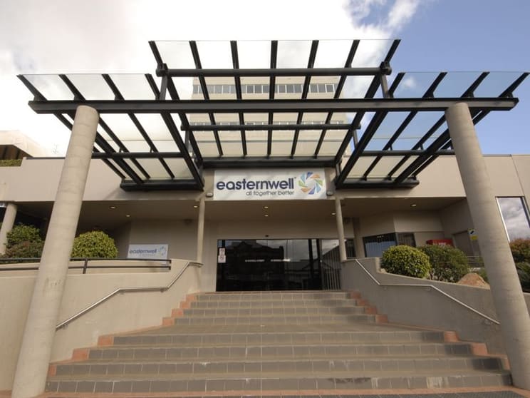 Click to view all images 4b/10 Russell Street Toowoomba City QLD 4350 - Image 1