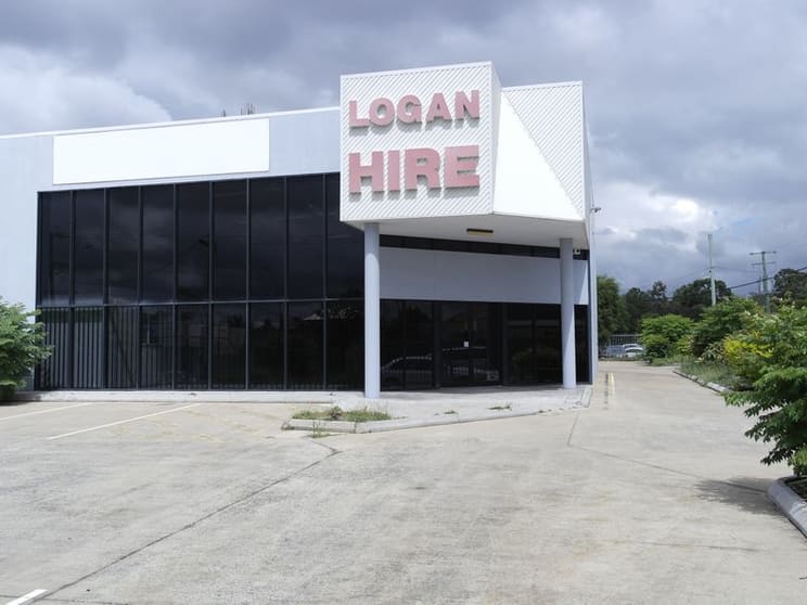 Click to view all images 74 Compton Road Woodridge QLD 4114 - Image 1