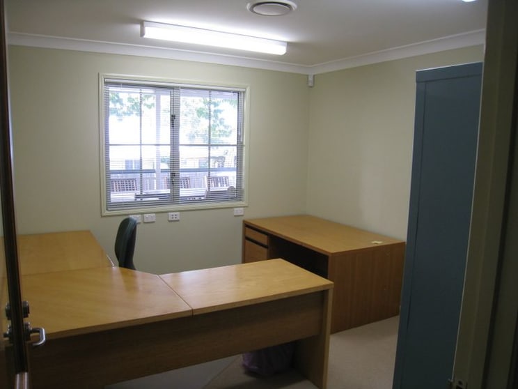 Click to view all images 1 2 & 3/68 - 70 West Street Toowoomba QLD 4350 - Image 2