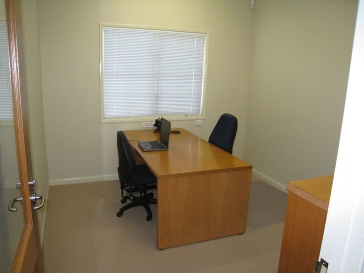 Click to view all images 1 2 & 3/68 - 70 West Street Toowoomba QLD 4350 - Image 3