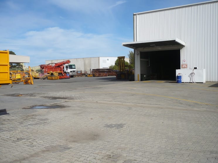 Click to view all images Warehouse /19 - 21 Indama Street Regency Park SA 5010 - Image 3