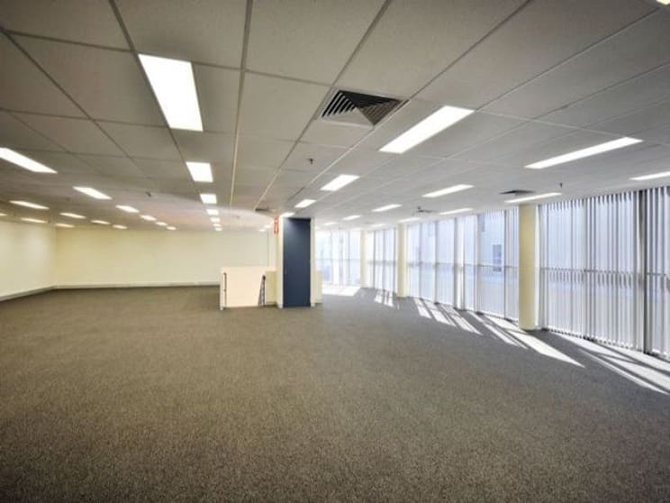 2/118-124 Bourke Road Alexandria NSW 2015 - Image 3