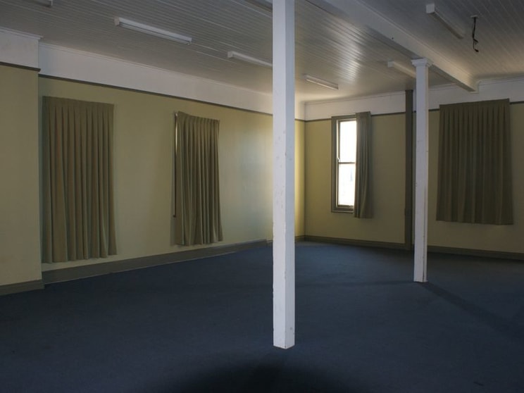 Click to view all images 1 - 1st Fl/353 Ruthven Street Toowoomba City QLD 4350 - Image 1