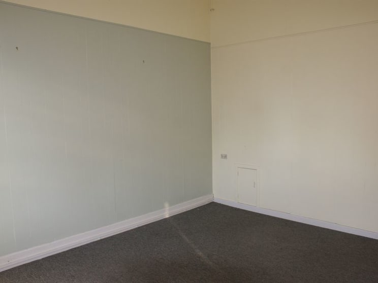 Click to view all images 2 & 3 - 1s/353 Ruthven Street Toowoomba City QLD 4350 - Image 2