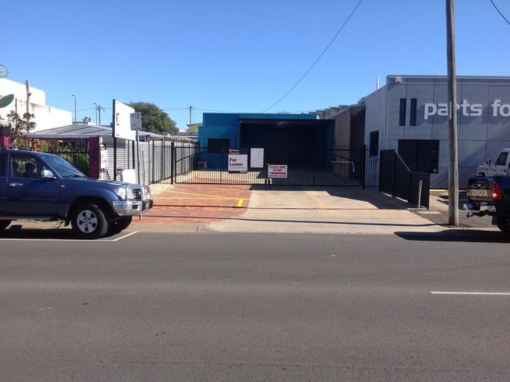 Click to view all images 15 Prescott Street Toowoomba City QLD 4350 - Image 1