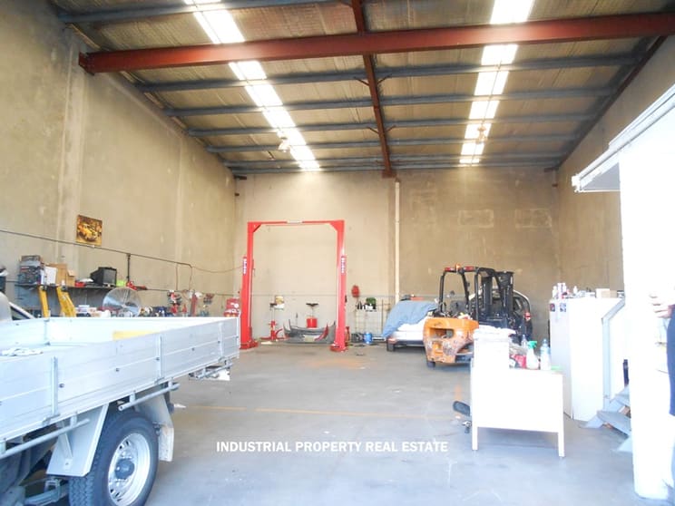 Click to view all images Wetherill Park NSW 2164 - Image 3