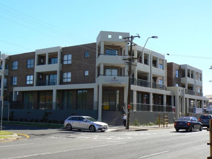 Click to view all images 4/51-59 Princes Hwy Fairy Meadow NSW 2519 - Image 1