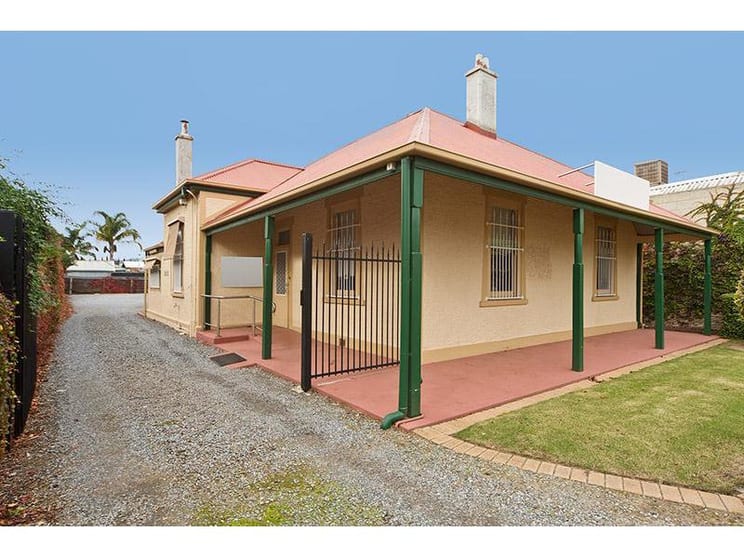 Click to view all images 687 South Road Black Forest SA 5035 - Image 2