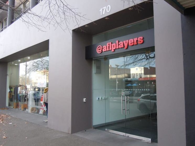 Click to view all images 1/168-172 Bridport Street Albert Park VIC 3206 - Image 2