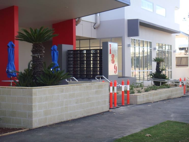 Click to view all images Tenancy A/189 Hume Street Toowoomba QLD 4350 - Image 2