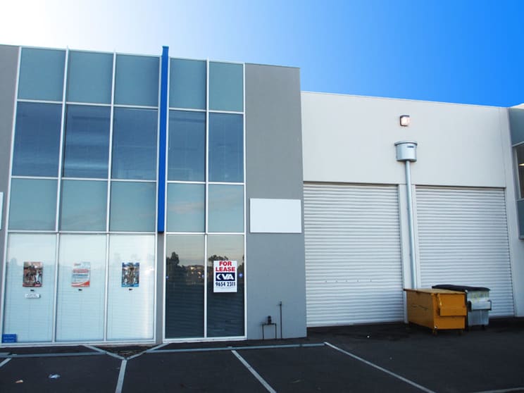 Click to view all images Unit 45/22 - 30 Wallace Ave Point Cook VIC 3030 - Image 1