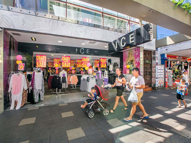 Click to view all images 23 Cavill Avenue Surfers Paradise QLD 4217 - Image 1