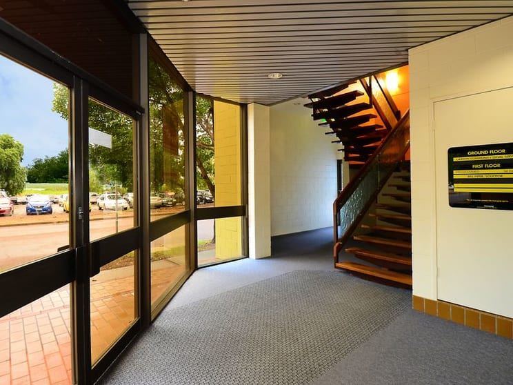 Click to view all images Suite 2/8 Manton St Darwin NT 0800 - Image 2