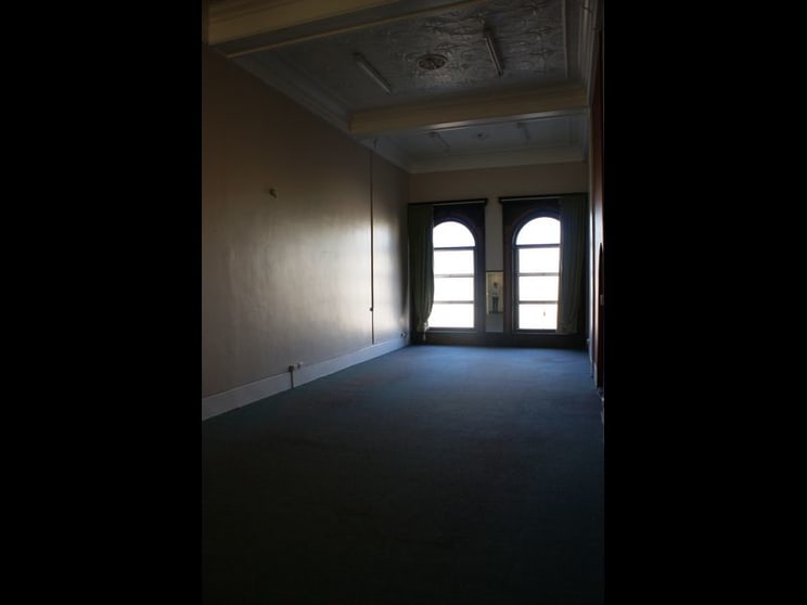 Click to view all images 6 - 1st Fl/353 Ruthven Street Toowoomba City QLD 4350 - Image 2